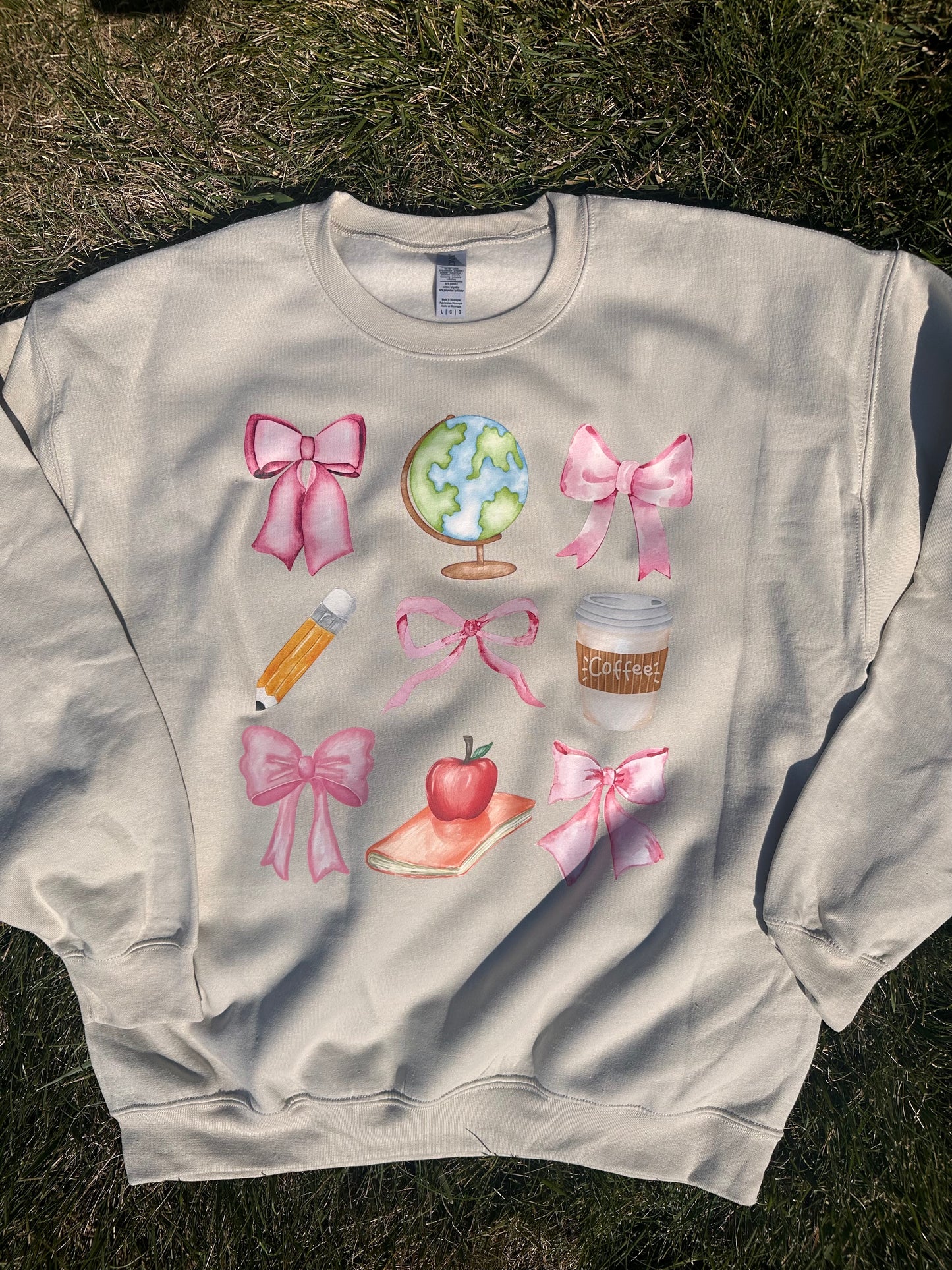 Teacher Bow Tee/Sweatshirt