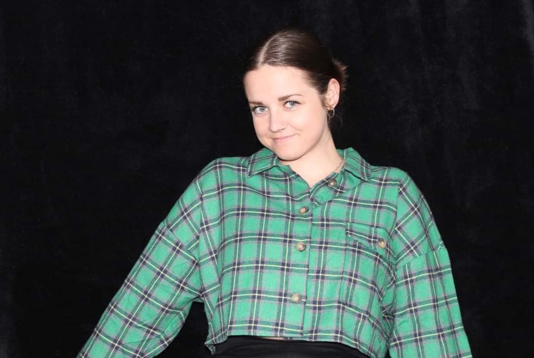 Adrienne Green Cropped Flannel