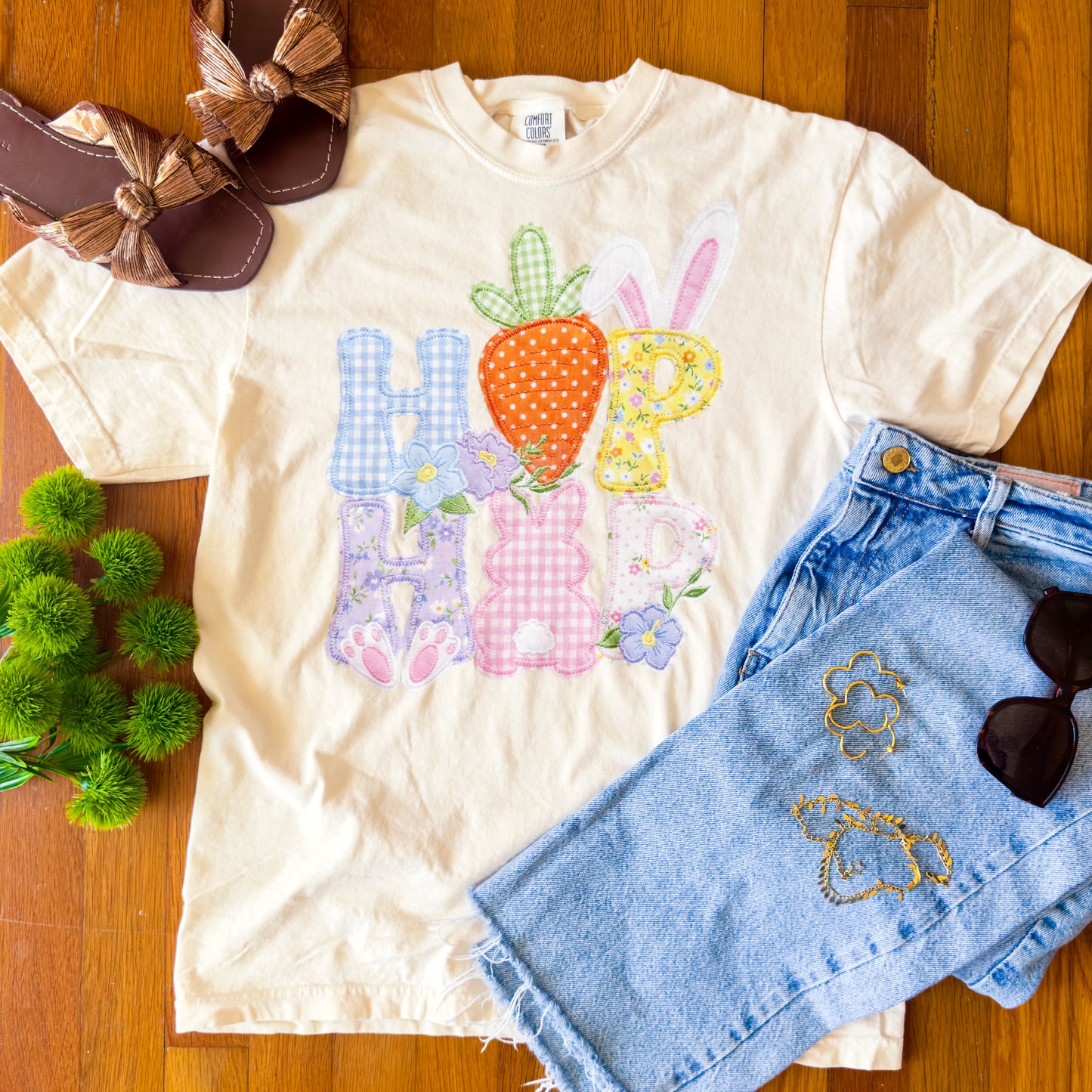 Hop Hop Easter Tee